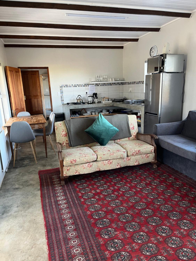 Others 4, Lamb’s Inn, Overberg