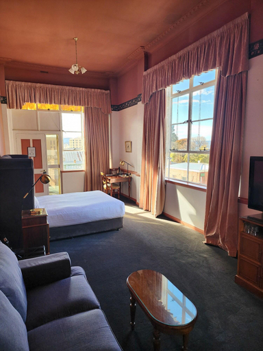 Bedroom 2, Macquarie Manor Hotel, Hobart