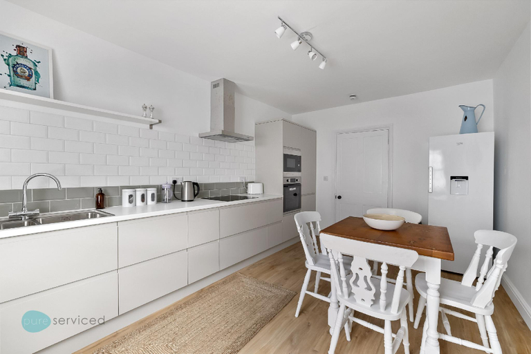 Others 5, 2 Bed - Apartment No 1 Windsor Villas by Pureserviced, Plymouth