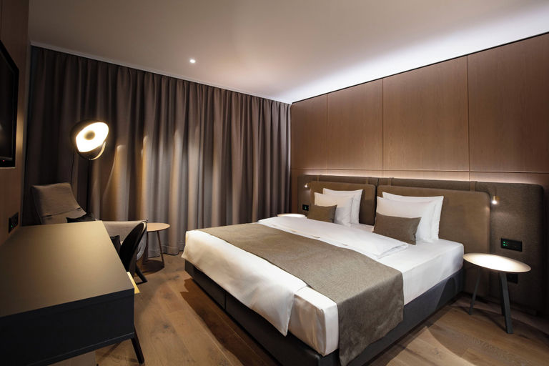 Bedroom 14