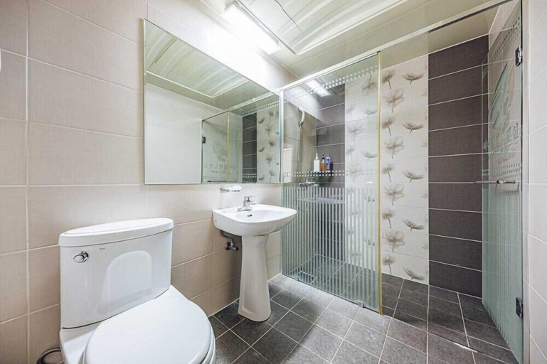 Bathroom, Sea Island Pension, Yeongdeok