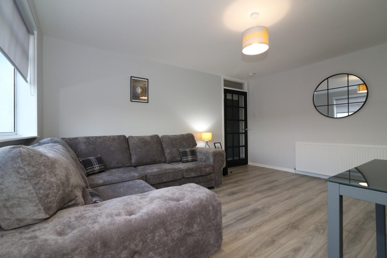 Others 4, Glen Garry House - East Kilbride, South Lanarkshire