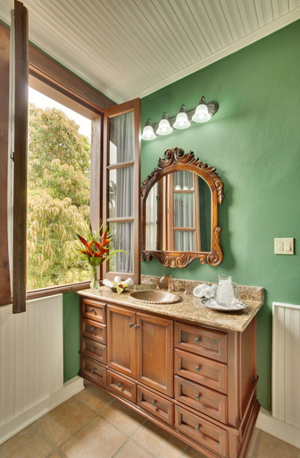 Bathroom 3, Mahogany Hall Luxury Boutique Resort