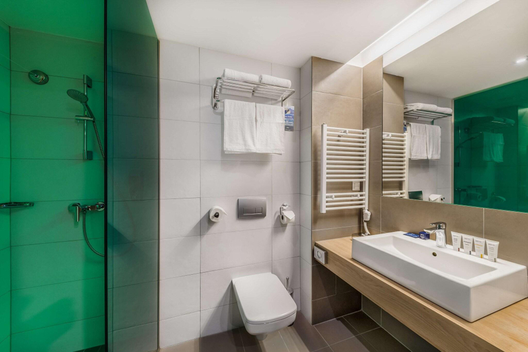 Bathroom 5, Park Inn by Radisson Zalakaros, Nagykanizsai/Zalakaros