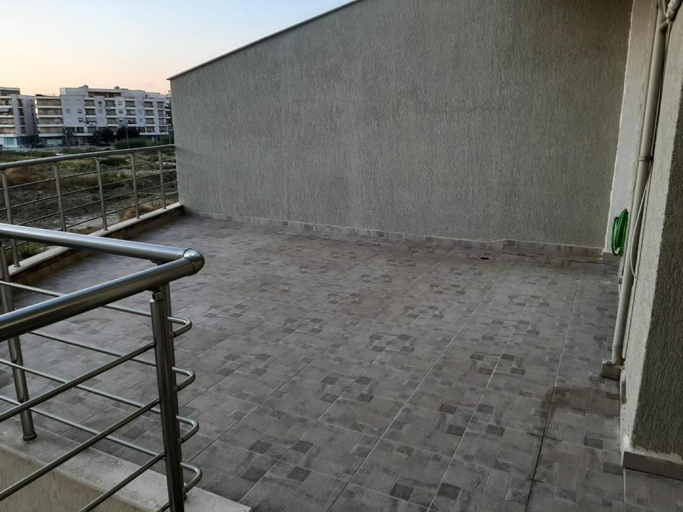 Others 5, Junik Apartment, Vlorës