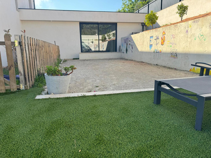 Others 3, 4 bedroom villa above Grasse with a pool- 2247, Alpes-Maritimes