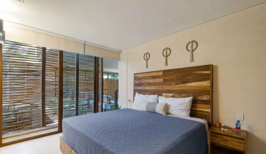 Room 3, Great Located 2 Br w Terrace Private Pool, Cozumel