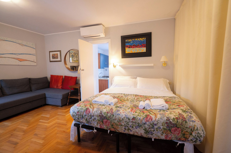 Bedroom 3, Piazza Navona Apartments, Rome