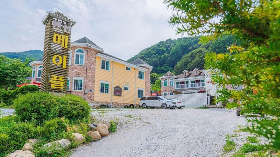Exterior & Views 2, maple pension, Jeongseon