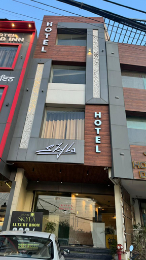 Others 3, Hotel Skyla , Sahibzada Ajit Singh Nagar