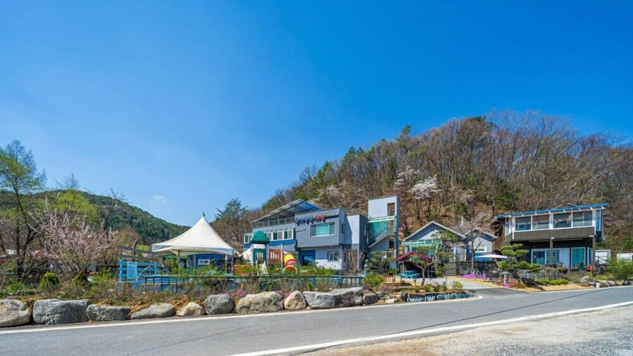 Exterior & Views, Mulga Pension, Gapyeong