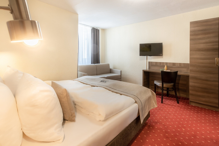 Bedroom 2, Hotel Leonet, Köln