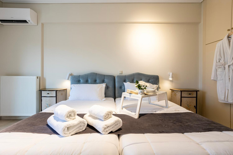 Bedroom 1, Villy's Comfort Zone Apartments, Peloponnese