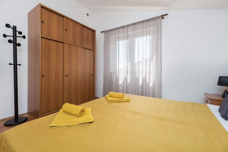 2, Apartments Emil, Pula