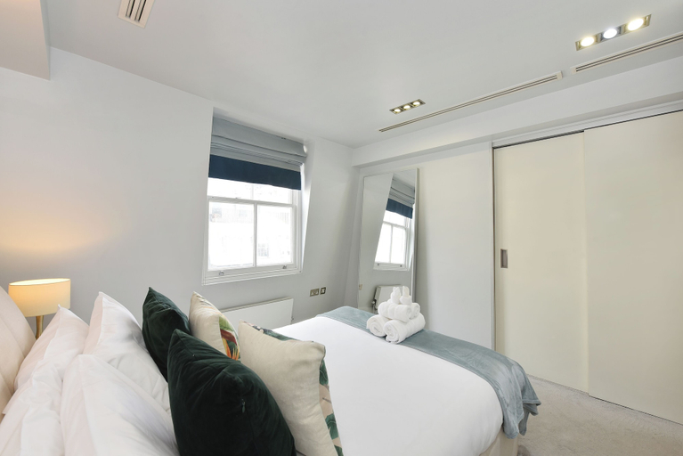 Bedroom 3, London Choice Apartments - Mayfair Two, London