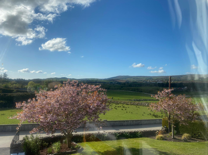 Others 5, Sleadrin View B&B