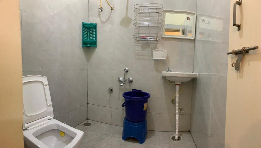 Bathroom 3, Prime 3Bhk- Near BIEC Exhibition & IKEA Bangalore, Bangalore