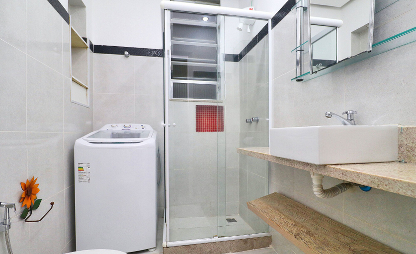 Bathroom 3, MZapartments Prado LB301, Rio de Janeiro