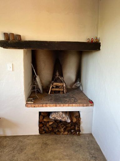 Others 5, Lamb’s Inn, Overberg