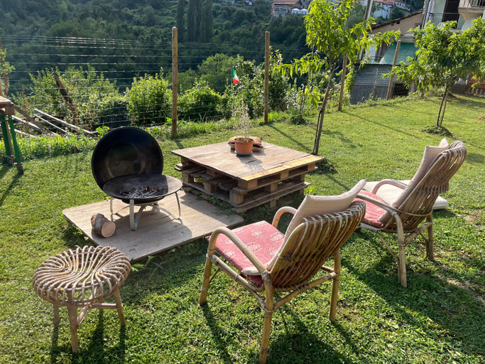Others 3, B&B Ameglia, Cuneo