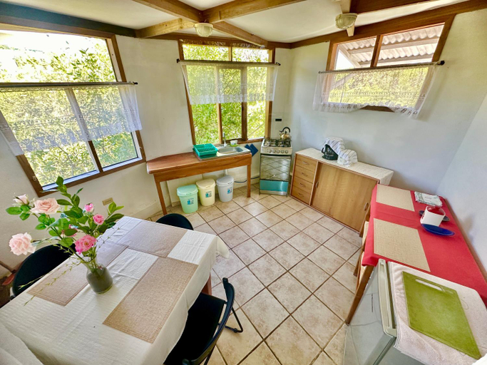 Others 5, Jean's Home, Santa Cruz