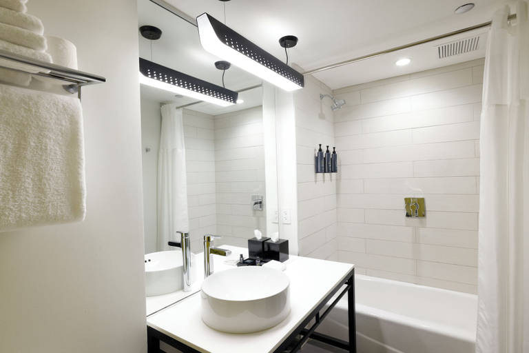 Bathroom 4, Aloft by Marriott Chicago Mag Mile, Cook