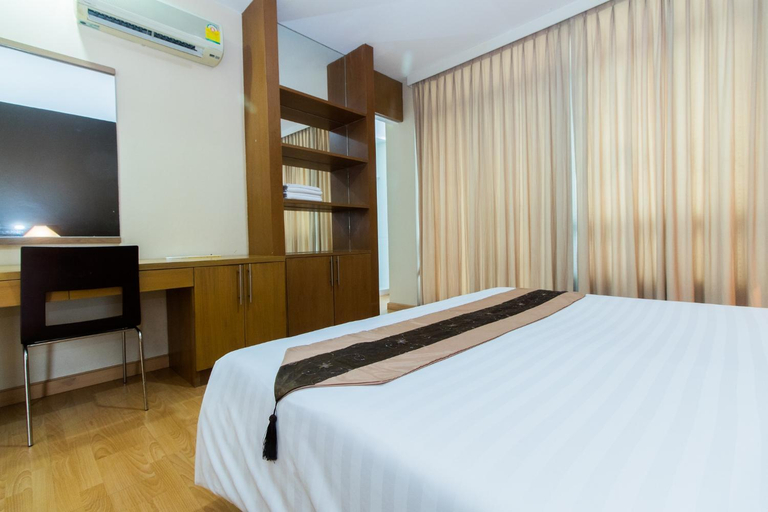 Bedroom 6