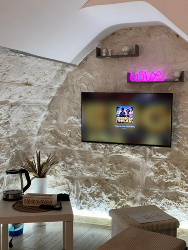 Others 5, Pietra Viva room, Bari