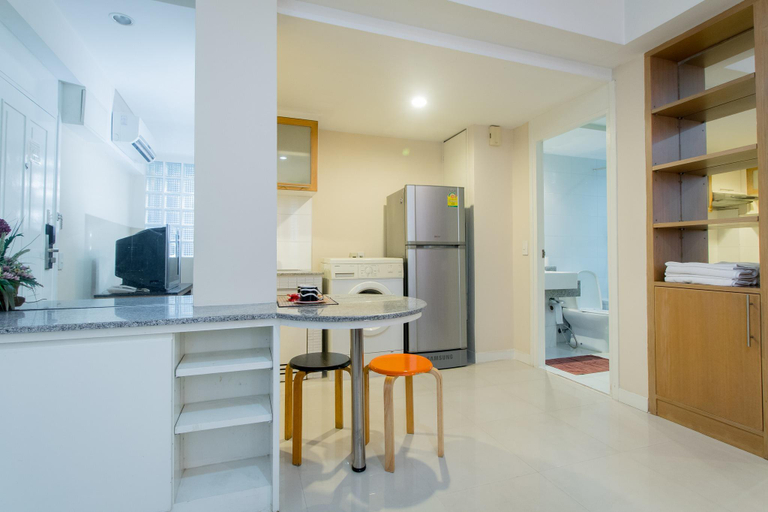 Dining Room 6