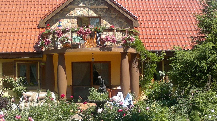 Others 4, Dworska Zagroda, Goleniów