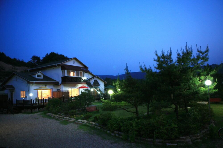 Exterior & Views 2, Evergreen Pension, Geumsan