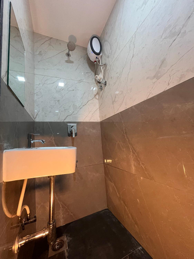Bathroom 4, Parel Residency, Mumbai City