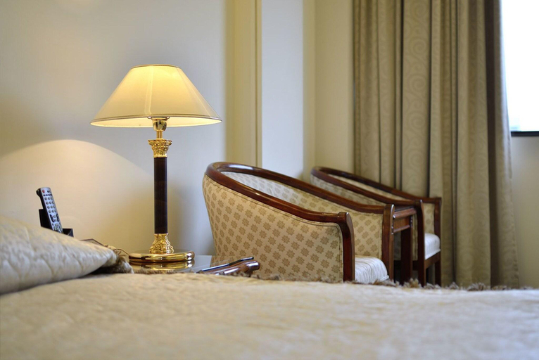 Bedroom 2, Kings Paradise Hotel, Taoyuan
