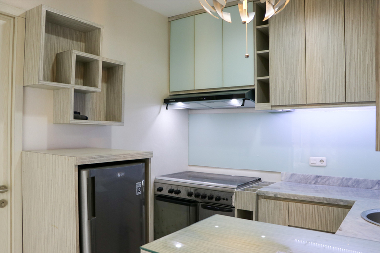 Others 4, Fancy and Nice 2BR at Sentul Tower Apartment By Travelio, Bogor