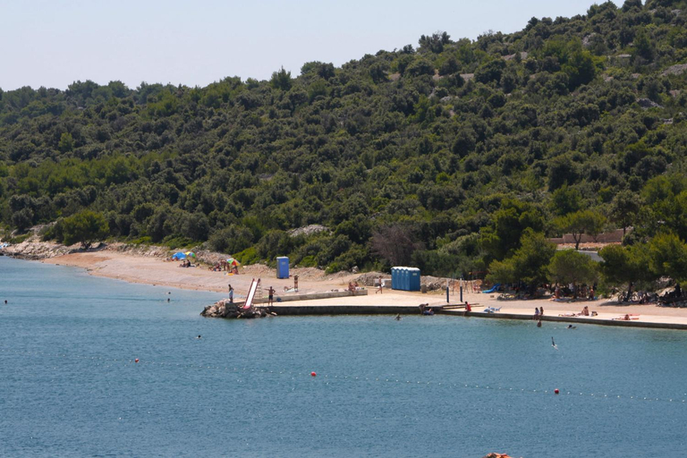Others 2, Apartments with parking space Jezera, Murter - 21148, Tisno