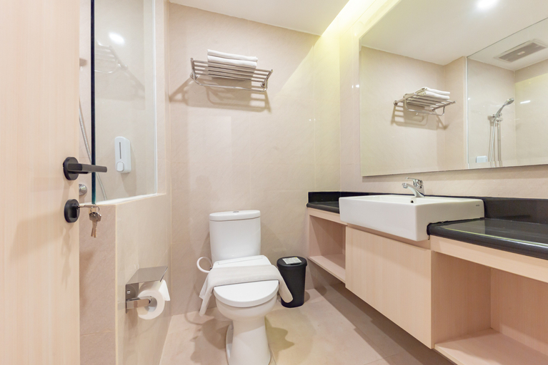 Bathroom 5