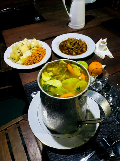 Food & Drinks 3, Sigiri Prabha Villa, Dambulla