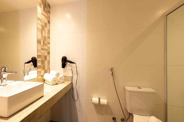 Bathroom 4, B&B Hotels Rio Copacabana Posto 5, Rio de Janeiro