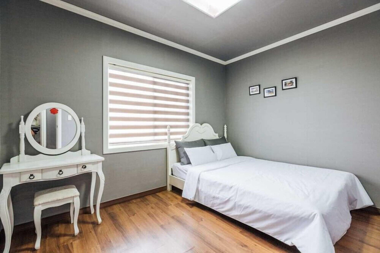 Bedroom 2, Indigo Pension, Hwaseong