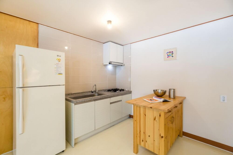 Dining Room 19