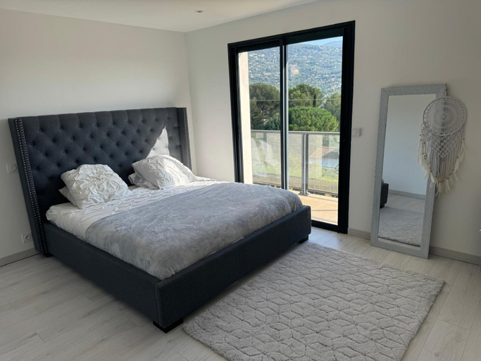 Others 5, 4 bedroom villa above Grasse with a pool- 2247, Alpes-Maritimes