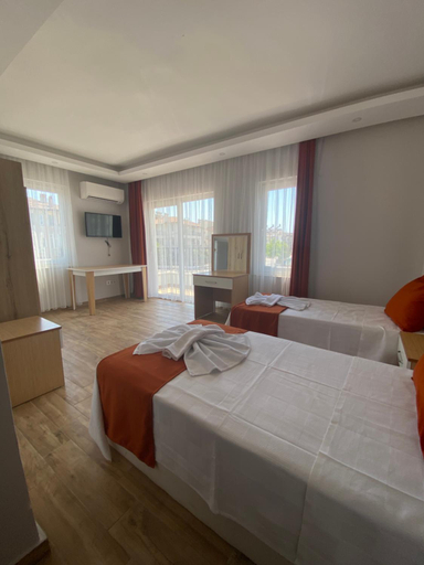 Bedroom 4, Kent Otel, Fethiye