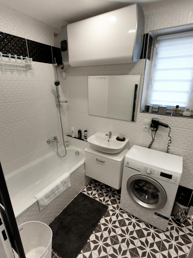 Bathroom 4, Apartmán Zouharka, Cheb