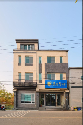 Exterior & Views 1, Golden Sun B&B, Pingtung