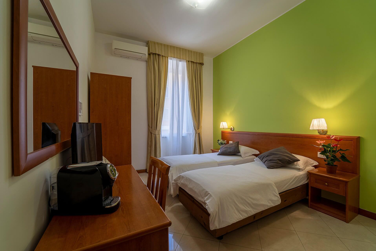 Bedroom 4, Il Passetto, Rome