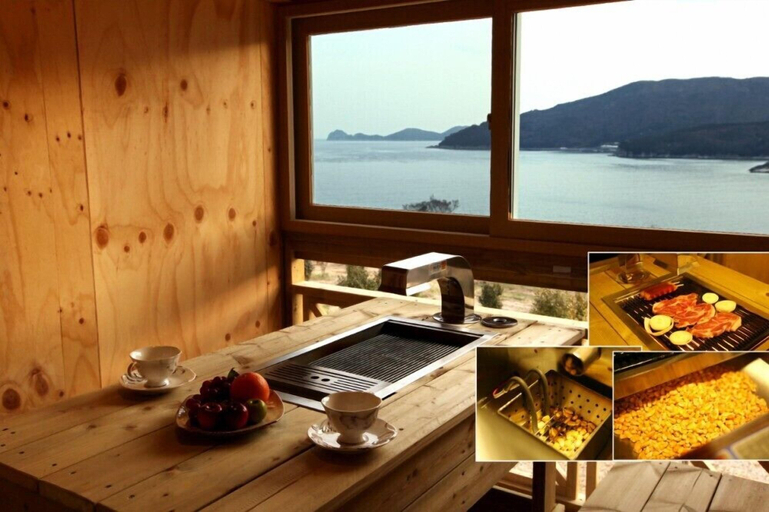Food & Drinks 5, Pado Hyanggi Pension, Geoje