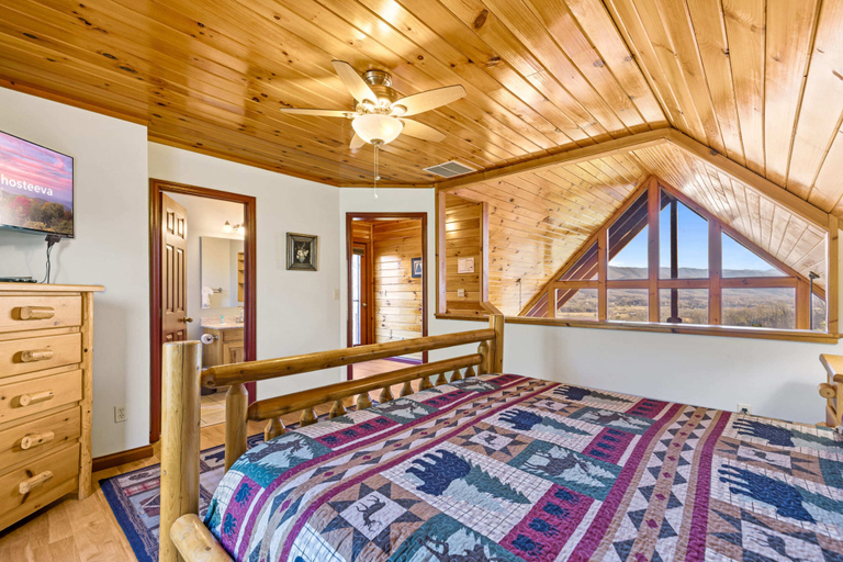 Bedroom 2, Smoky Overlook, Sevier