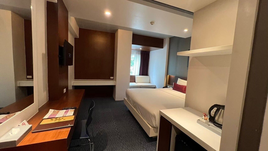 Bedroom 8
