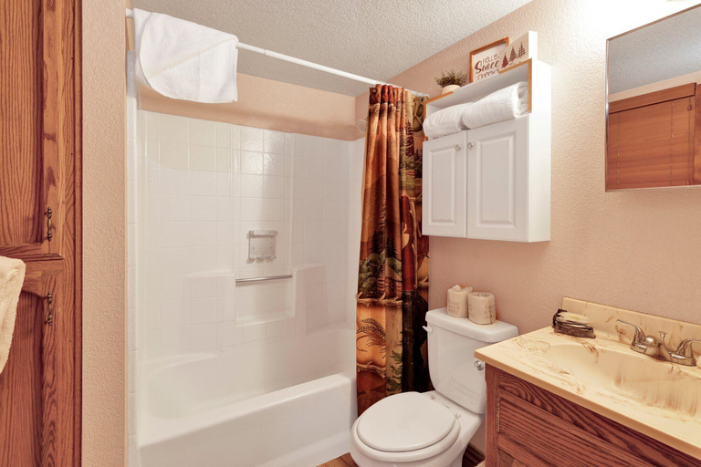 Bathroom 3, Alpine Adventure #2166, San Bernardino