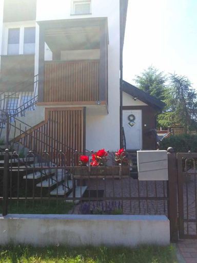 Others 4, Apartament i pokoje na Sosnowej, Puck